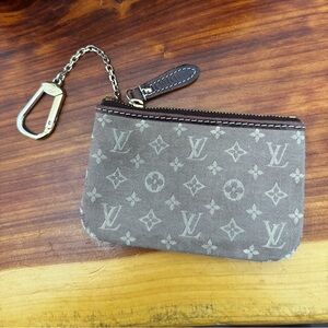 LV mini lin key pouch
